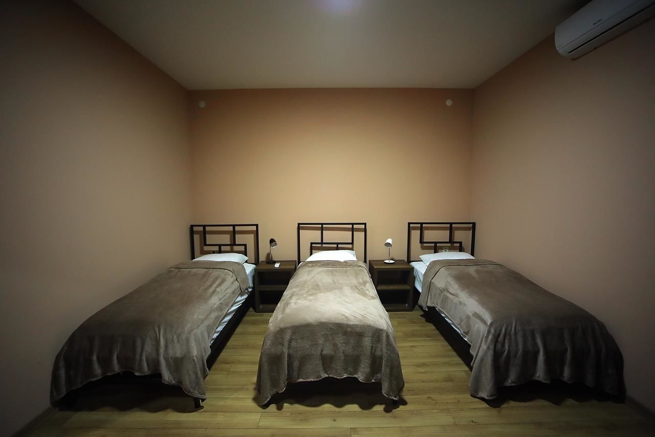 Отель Hotel AGUNA Кутаиси-10