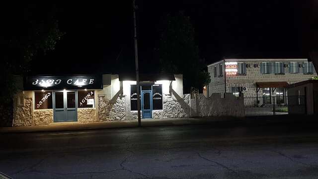 Отель Hotel AGUNA Кутаиси-16